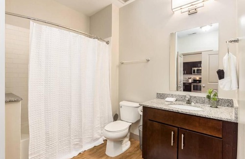 Scioto Mile Apartment | LUXURY 1BR APARTMENT l ENTERTAINMENT FREE PARK