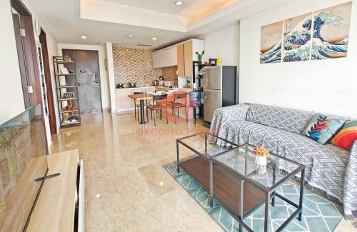 Old Jakarta Apartment | Luxury 1BR Royale Springhill Private Lift