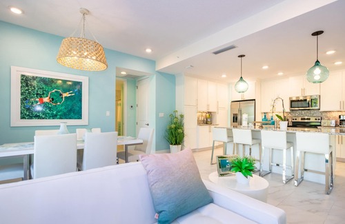 Whitney Beach Condo | LUXURY 2/2 CONDO LOCATED IN MARGARITAVILLE AT OPH