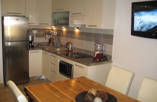 L'Ile-Rousse Apartment | LUXURY 2* AIR-CONDITIONED APARTMENT 300 M FROM THE BEACH