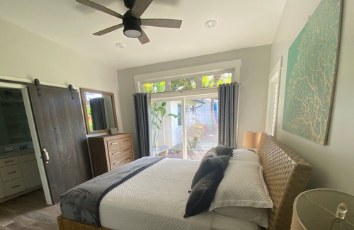 Lanikai House | Luxury 2 bd 2 bath - world famous Lanikai Beach - less than 5 min walk to water!