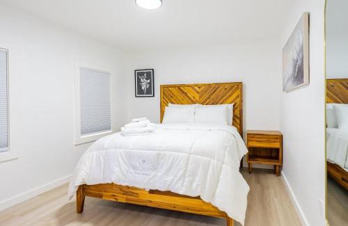 Eagle Hill Apartment | Luxury 2 Bed 2 Bath East Boston