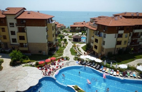 Sveti Vlas Apartment | Luxury 2 bed family unit in Garden of Eden resort