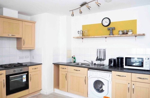 Epsom Apartment | Luxury 2 Bed flat-Central Epsom