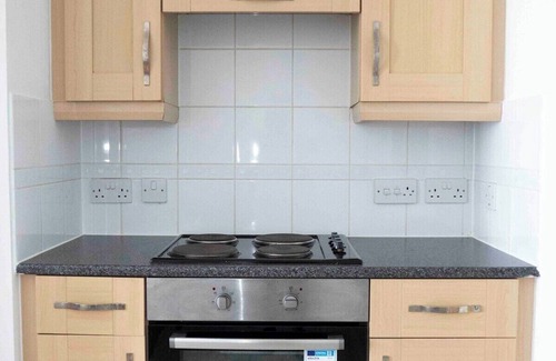 Epsom Apartment | Luxury 2 Bed flat-Central Epsom