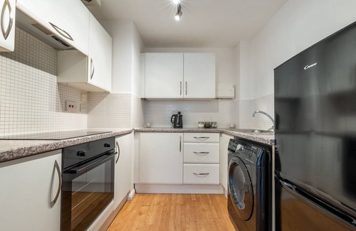 Bishop's Stortford Apartment | Luxury 2 Bed Apartment Stansted Bishops Stortford