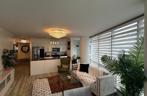 CityPlace Apartment | Luxury 2 Bed Suites Downtown Toronto