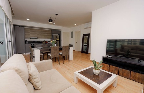 Punta Paitilla Apartment | Luxury 2 bedroom apt free parking and balcony
