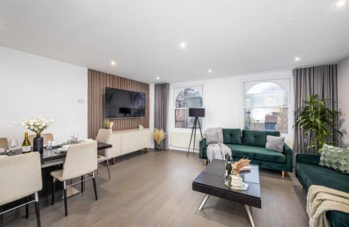 Islington Apartment | Luxury 2 Bedroom Apartment next to Angel