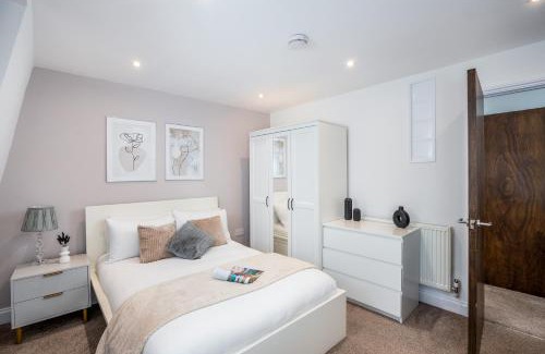 Islington Apartment | Luxury 2 Bedroom Apartment next to Angel