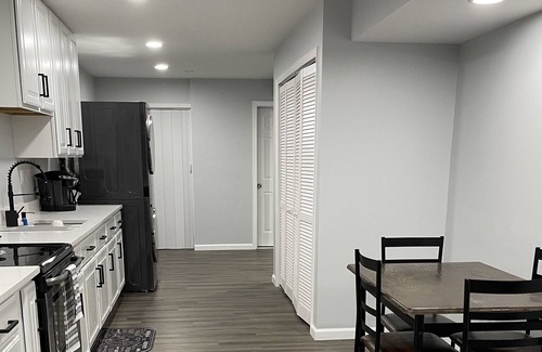 Leesburg Apartment | Luxury 2 bedroom Basement apartment on The Farmhouse
