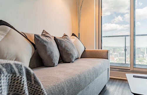 Church and Wellesley House | Luxury 2 Bedroom Condo High Floor close to Eaton Center