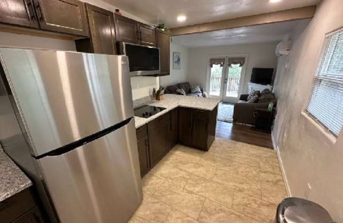 Bisbee House | LUXURY 2-bedroom house in brilliant Bisbee with BREATHE taking views
