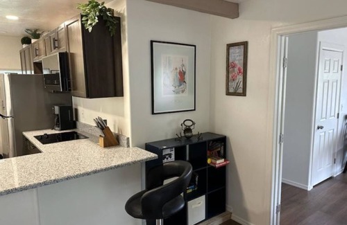 Bisbee House | LUXURY 2-bedroom house in brilliant Bisbee with BREATHE taking views