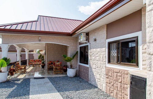 Nungua House | Luxury 2 Bedroom House @ Tema Community 3
