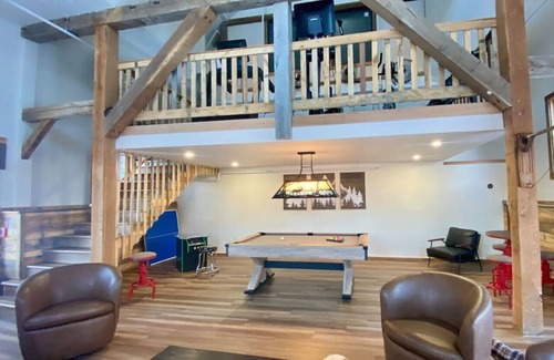 Wilmington House | Luxury 2 Bedroom Lodge Unit 302