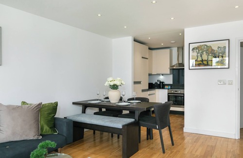 Portsoken Apartment | Luxury 2-Bedroom Penthouse in Central London