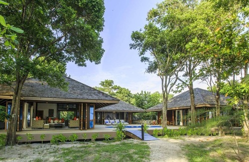 Nuea Khlong Villa | Luxury 2 Bedroom Pool Villa Suite Baan Suay Ngam !!