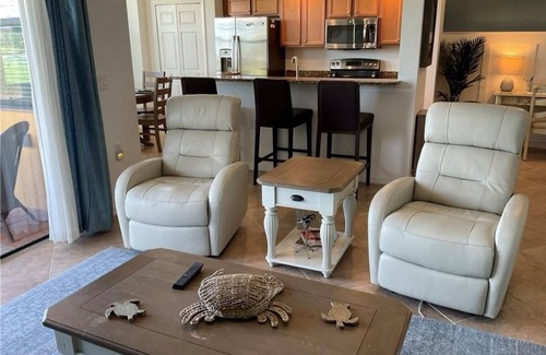 Naples Condo | Luxury 2-Bedroom Condo at Bonita National Golf & Country Club