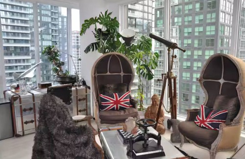 Wellington Place Condo | Luxury 2 Bedrooms + 2 Bathrooms Designer Condo in Nobu Toronto