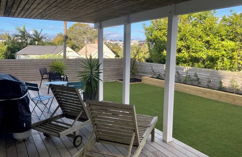 Grey Lynn Apartment | Luxury 2 Bedrooms Grey Lynn - SPECIAL DEAL for 4 week bookings September '25