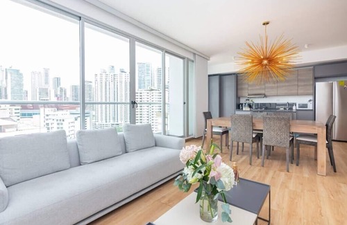 Marbella Condo | Luxury 2 BR apt free parking and balcony