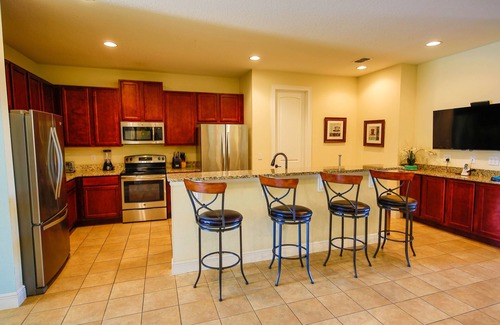 West Kissimmee House | Luxury 20 bedroom Reunion Villas @ Disney's Doorstep