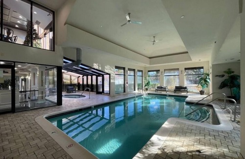 Novi Apartment | Luxury 2BD | DT Novi | 2 Beds | Free Parking