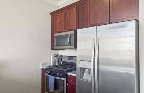 Olde Kensington Apartment | Luxury 2BD | Northern Libs | 2 Beds | Onsite gym