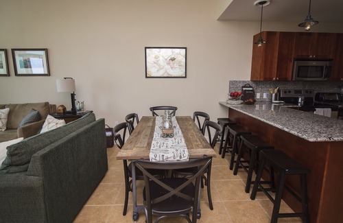 Galveston Condo | Luxury 2BDRM/2.5B Condo With Large Covered Balcony Facing the Gulf #910