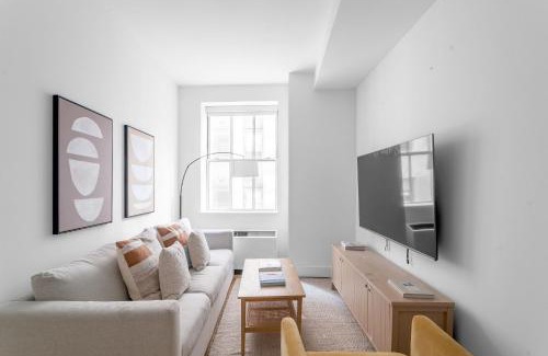 Financial District Apartment | Luxury 2BR 1Bath Financial District Escape Near Wall Street