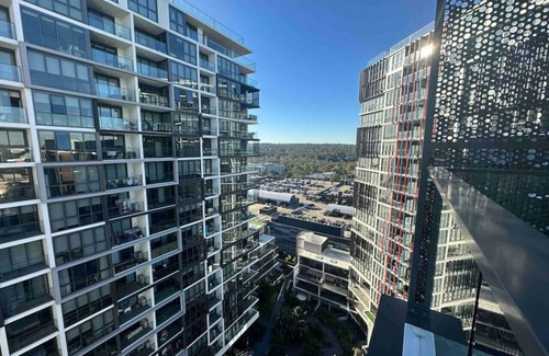 Macquarie Park Apartment | Luxury 2BR APT in heart of Macquarie Park