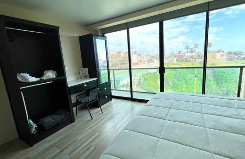 Reforma Apartment | Luxury 2BR Condo Rosarito (D)