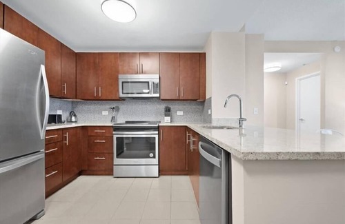 Hudson Exchange Apartment | Luxury 2BR | Gym & Pool | Jersey City by GLS