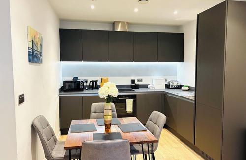 Castlefield Apartment | Luxury 2BR Penthouse|Stunning Views|Netflix&Wifi