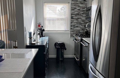 Greenville Apartment | Luxury 2BR: Prime Location, Clean Smart Home, NYC Access, Free Parking