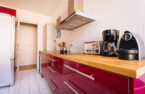 L'Europe Apartment | luxury 2BR2BA at parc monceau