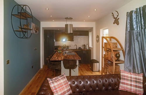 Isle of Skye House | Luxury 3 Bdrm Seaview Cottage by the Fairy Pools