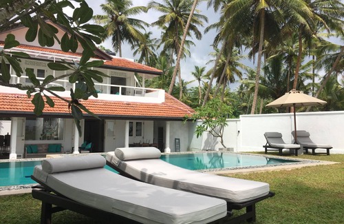 Matara House | Luxury 3 Beach House