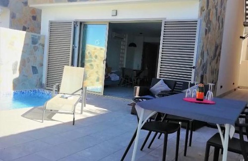 Los Alcazares Villa | LUXURY 3 BED, 2 BATH DETACHED VILLA, PRIME LOCATION, ONLY 400 MTRS TO THE BEACH