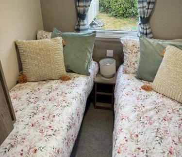 Isle of Grain Other | Luxury 3-Bed Caravan at Haven Holiday Park, All-Hallows