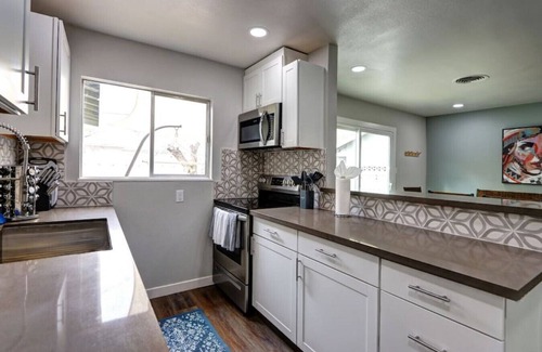 Rancho Bel Air House | Luxury 3-bed home near the Strip w/a poker table