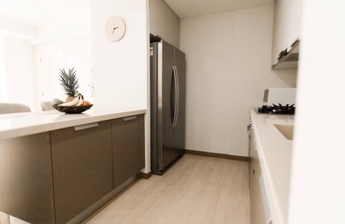 Tumba Vieja Apartment | Luxury 3 Bedroom apt free park balcony City View