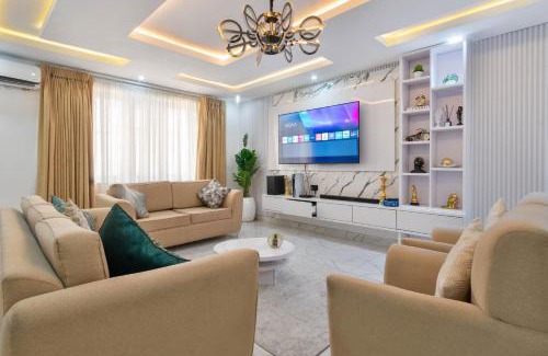 Ofin Apartment | LUXURY 3 bedroom Apartment Victoria Island Lagos with swimming pool play station 5 Netflix