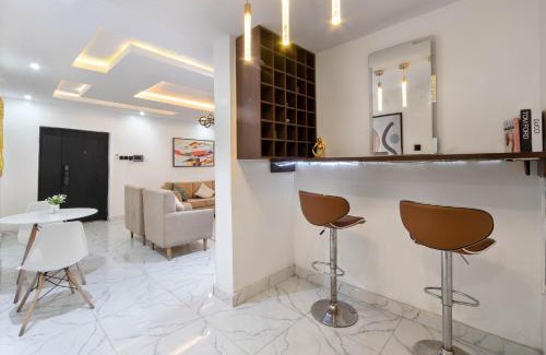 Ofin Apartment | LUXURY 3 bedroom Apartment Victoria Island Lagos with swimming pool play station 5 Netflix