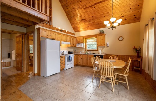 Stanhope Cottage | Luxury 3-bedroom Cottage next door to PEI National Park- Stanhope Cottages