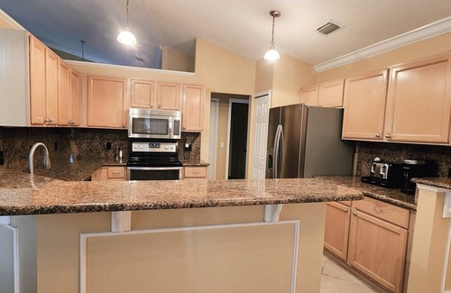 Vero Beach South House | Luxury 3-Bedroom Home near Beaches with Pool