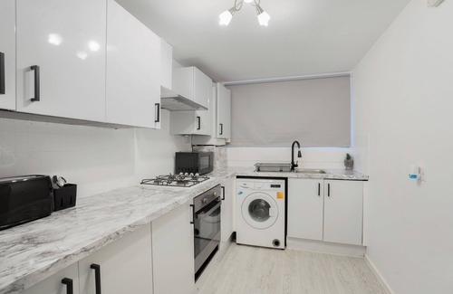 Noel Park House | Luxury 3 Bedroom house in london