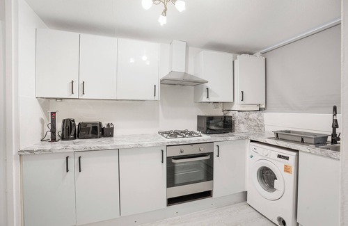 Noel Park House | Luxury 3 Bedroom house in london