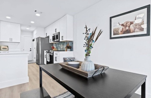 Tanglewood Forest Condo | Luxury 3 Bedroom house with backyard space